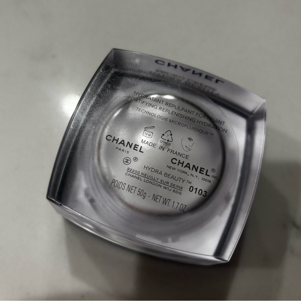 EMPTY Chanel Hydra Beauty Micro Crème - Picture 2 of 2